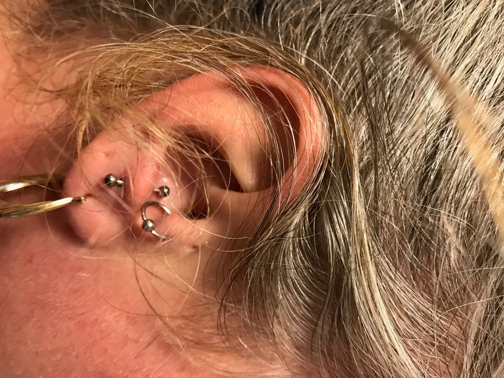 Acupuncture Piercings for Appetite Control / Weight Loss
