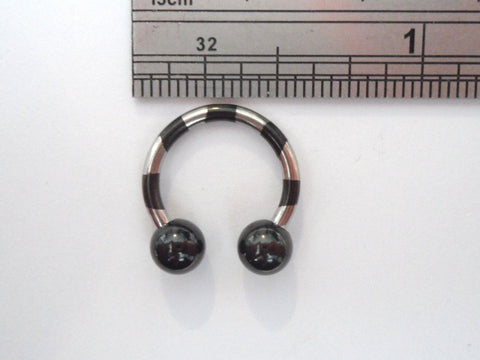 Two Toned Titanium Balls Horseshoe Black Silver 14 gauge 1/2 inch Diameter - I Love My Piercings!